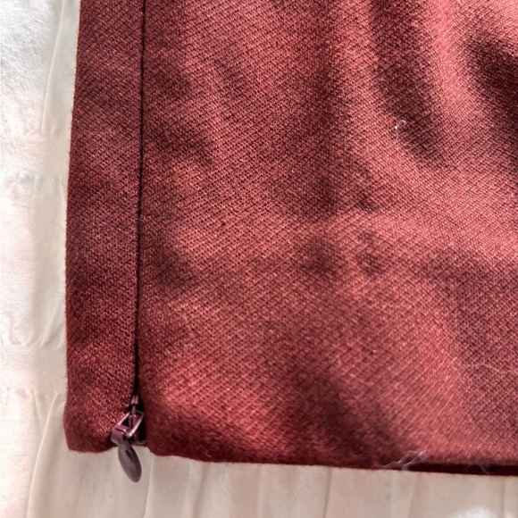 CAbi Two Piece Burgundy Suit with Notched Lapel and Streamlined Silhouette - Picture 4 of 10